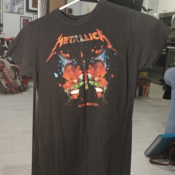 Metallica “Moth Into Flame” Graphic Band Tee – Size M - Picture 1 of 3